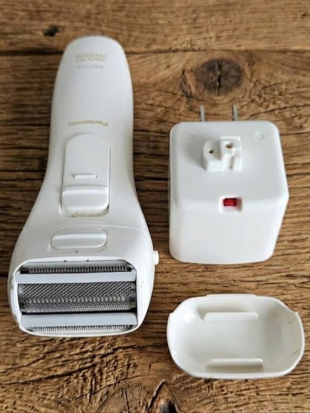 NWOT Vtg Panasonic ES205WC Smooth Operator Wet/Dry Rechargeable Shaver NOS